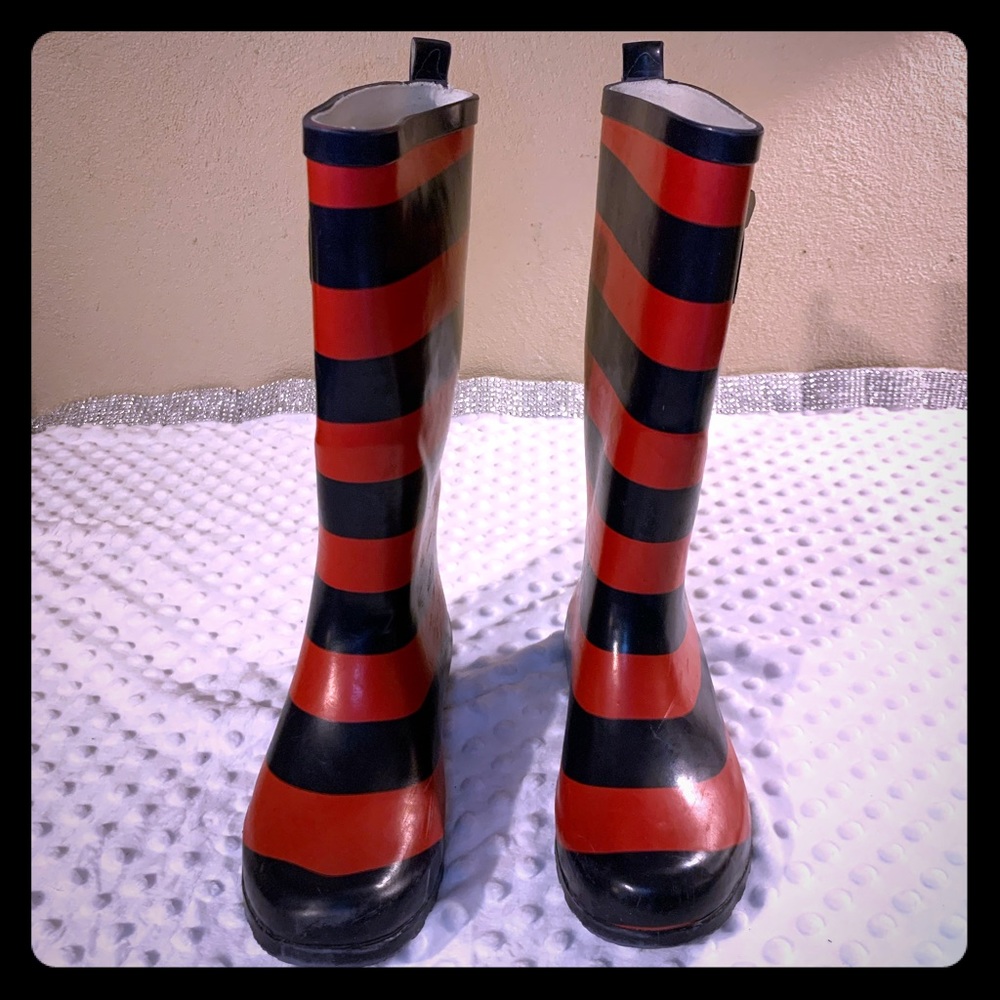 Modern Rush Rain Boot